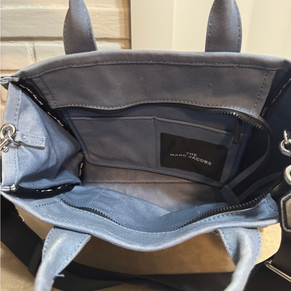 Marc Jacobs The Medium Traveler Tote - Blue Shadow - Picture 7 of 7